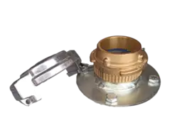 Króciec wlewowy 2″ pozwala na swobodne tankowanie